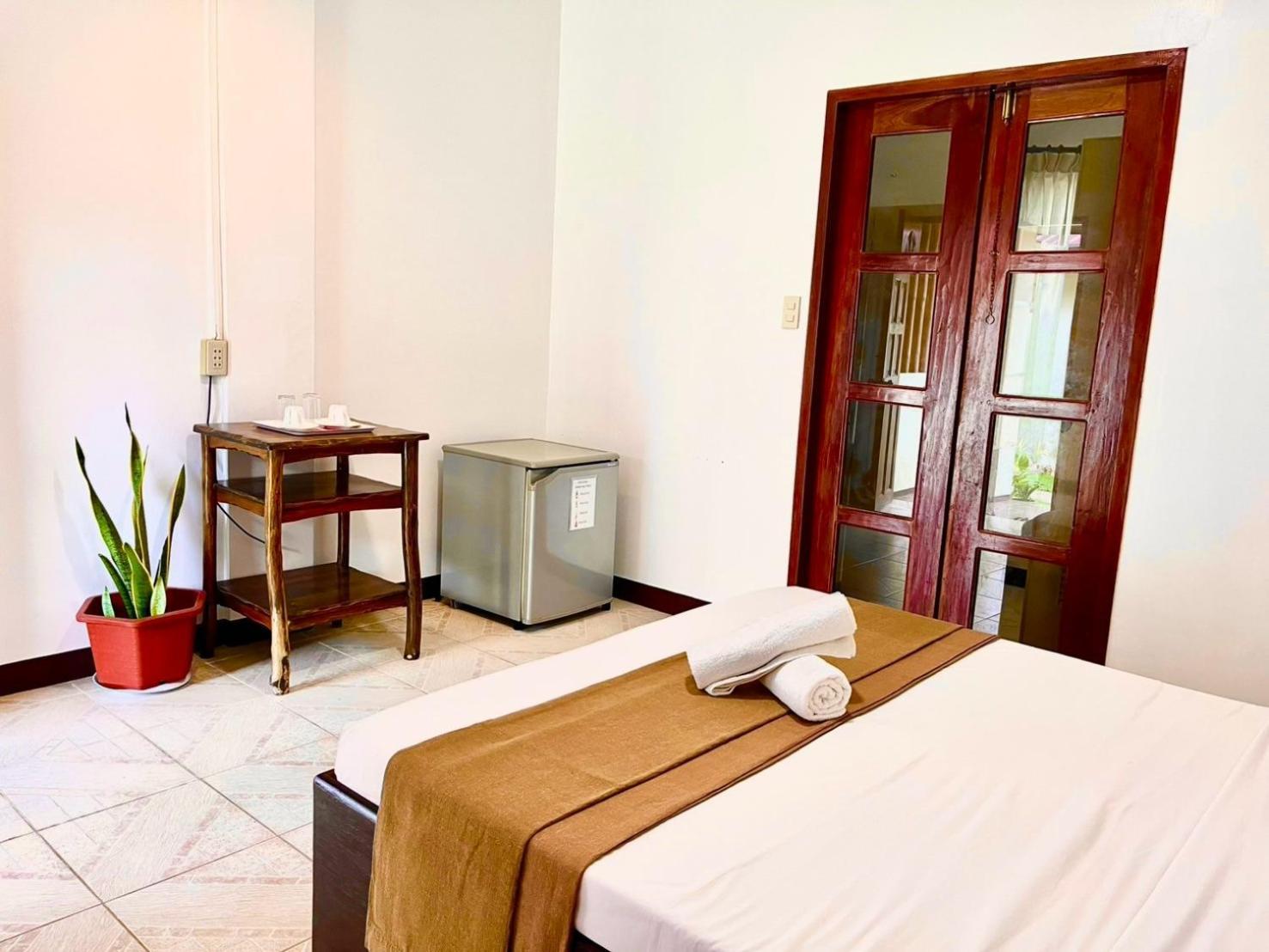 Chiisai Natsu Resort Bolod  Extérieur photo